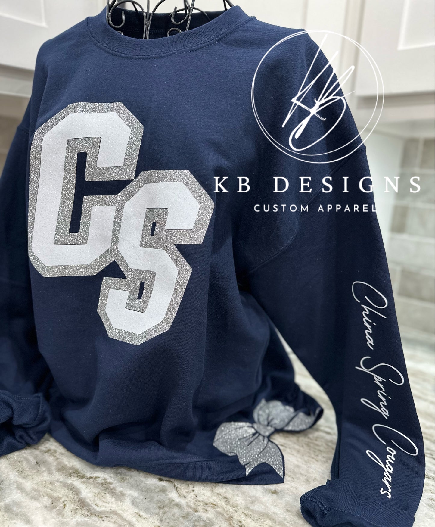 China Spring w/ Side Slit Glitter Bow