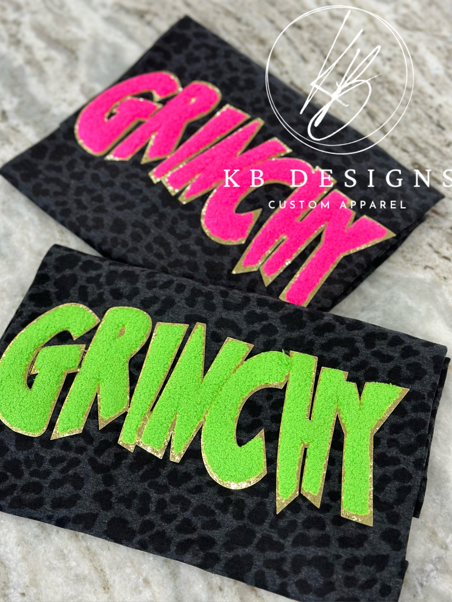 GRINCHY Leopard Tee