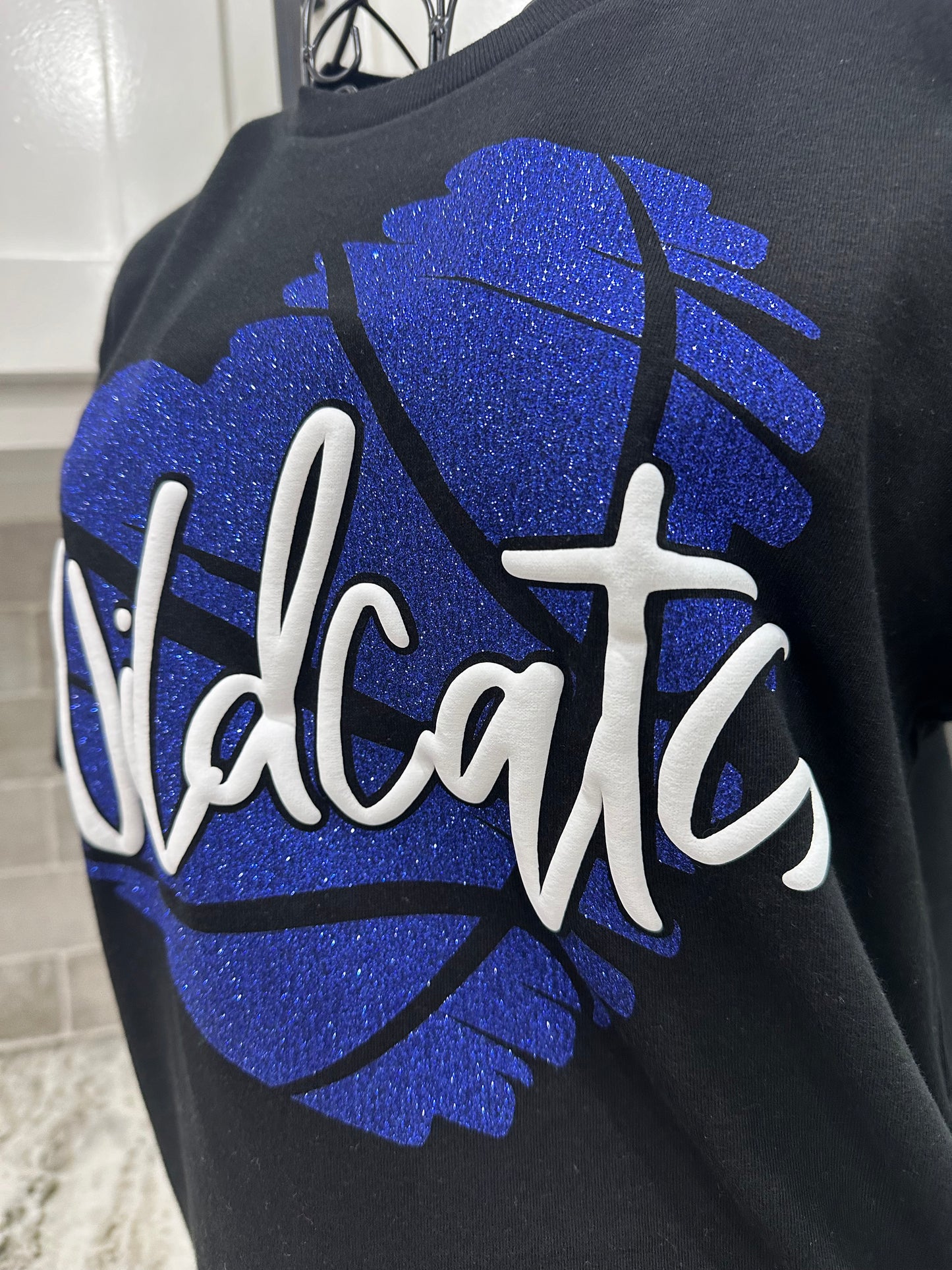 Wildcats Basketball Glitter Heart  Tee