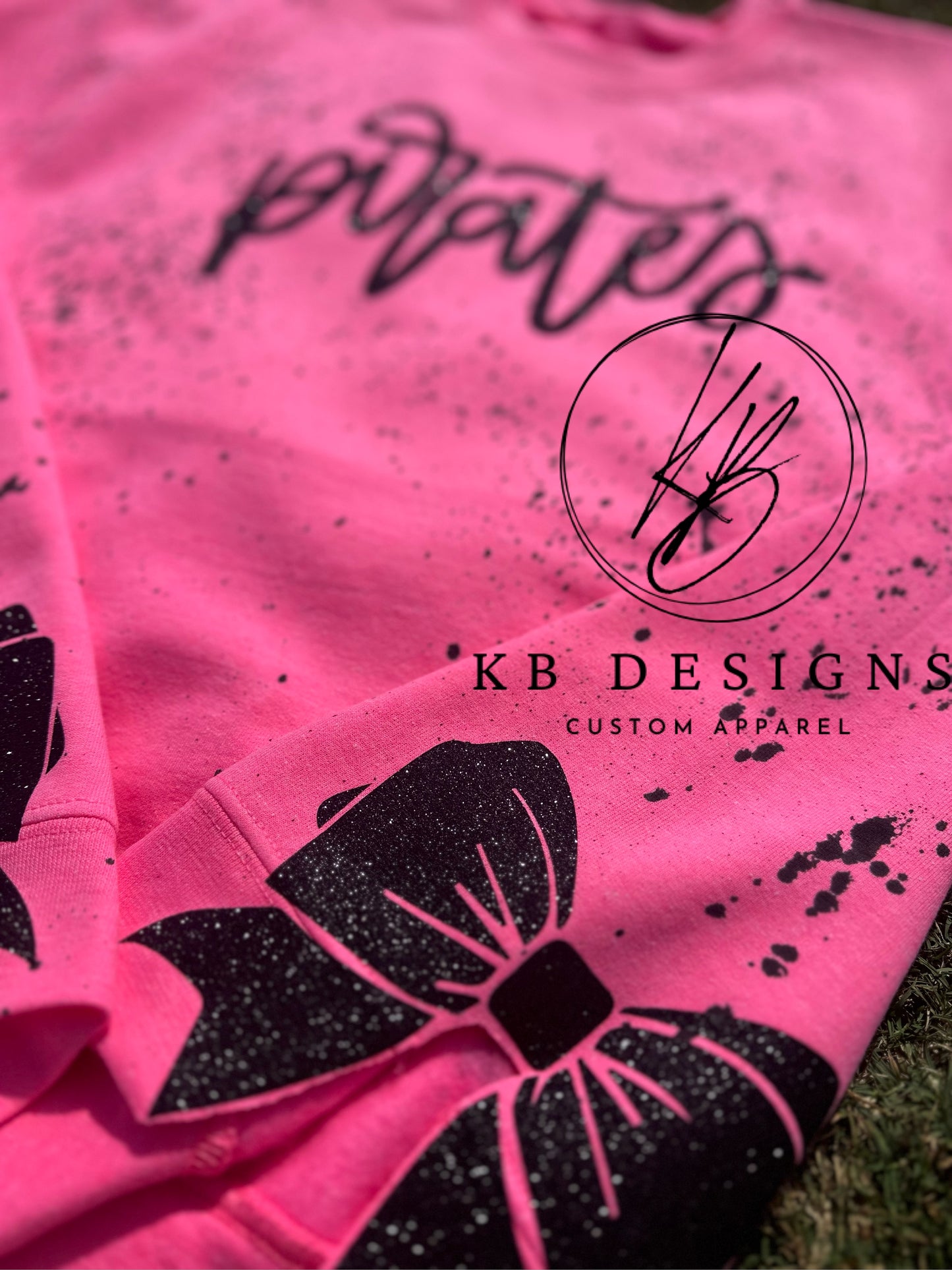 Custom Name w/ Side Slit Glitter Bow