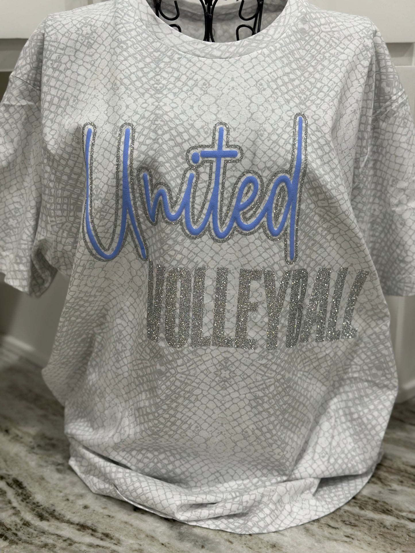 Sports Reptile glitter & puff Tee