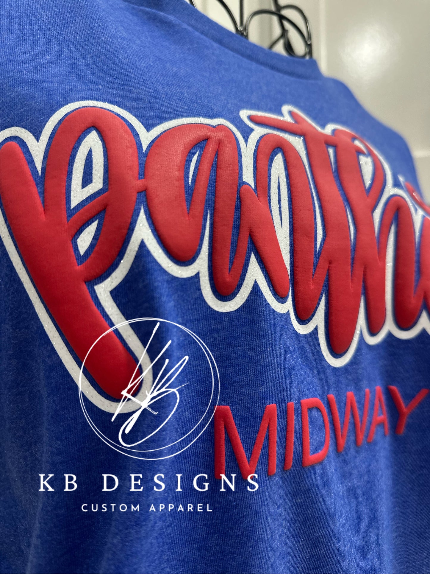 Leopards in Cursive W/Town in Glitter & Puff