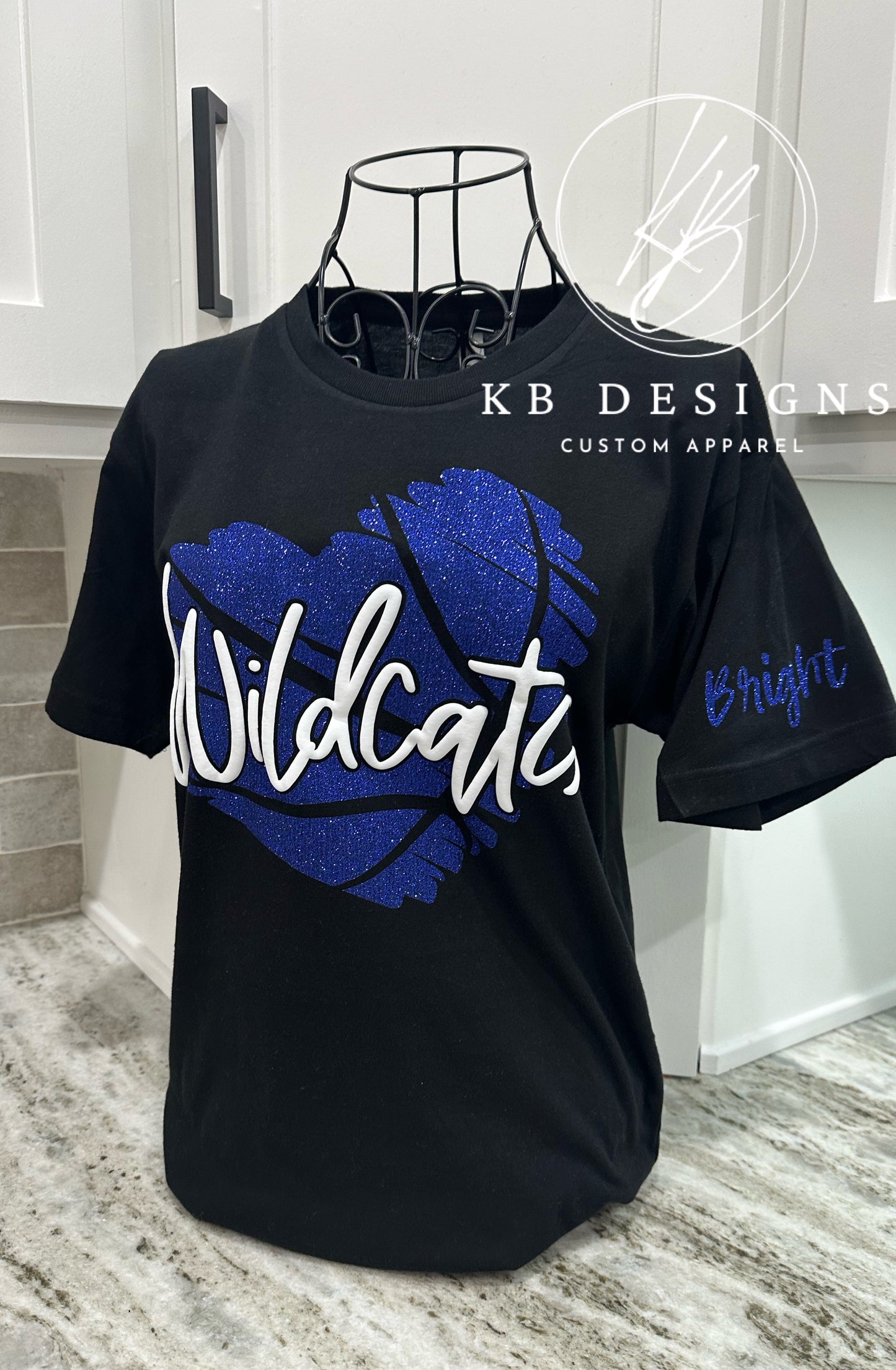 Wildcats Basketball Glitter Heart  Tee